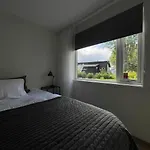 Apartamento Lys Og Koselig Naert Flyplass Og Tur Terreng