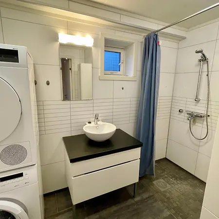 Lys Og Koselig Naert Flyplass Og Tur Terreng Appartamento Tromsø