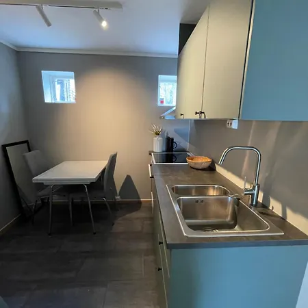 Appartamento Lys Og Koselig Naert Flyplass Og Tur Terreng Tromsø