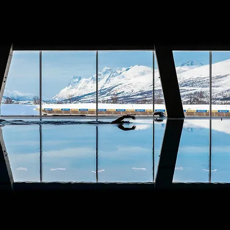 Lys Og Koselig Naert Flyplass Og Tur Terreng Appartement Tromsø