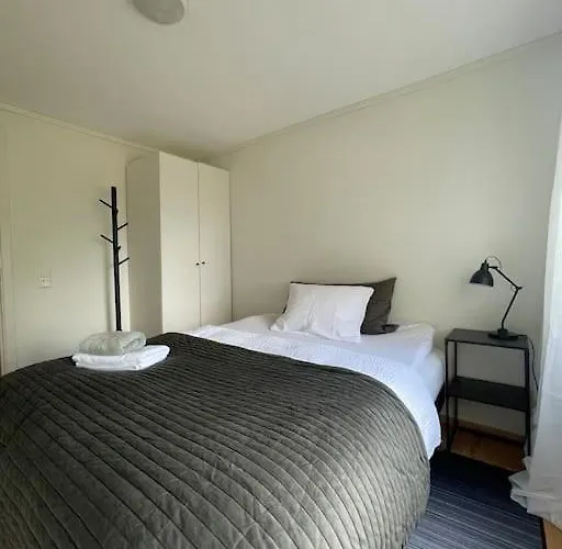 Lys Og Koselig Naert Flyplass Og Tur Terreng Apartment Tromsø