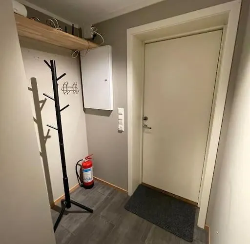 Lys Og Koselig Naert Flyplass Og Tur Terreng Appartement Tromsø